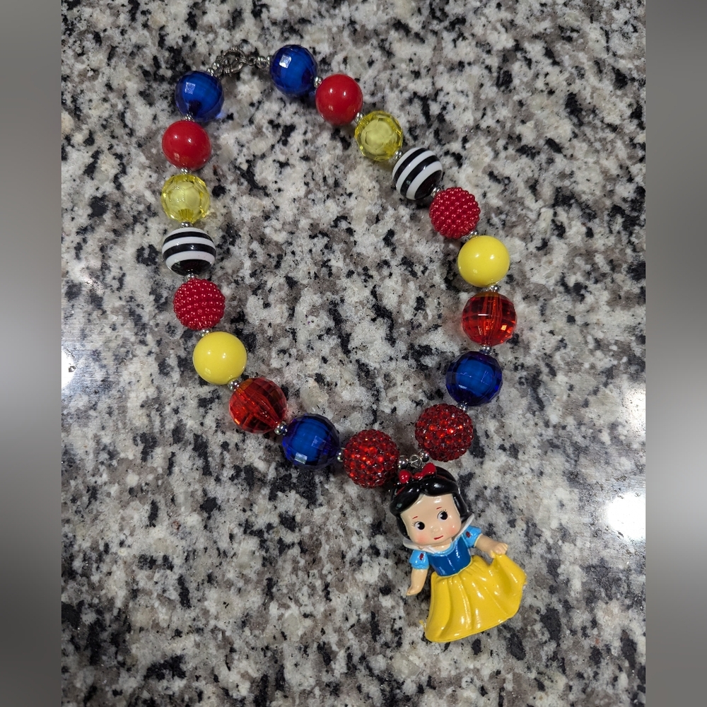 Snow white beaded necklace